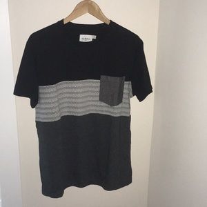 Men’s color block pocket tee